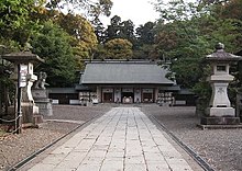 Tokiwa-jinja haiden.jpg