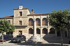 Hôtel de ville.