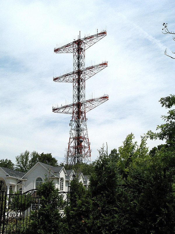 Armstrong Tower, Alpine