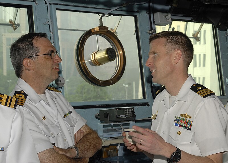 File:US Navy 090714-N-0924R-004 Capt. Jeferson Scofield talk during a.jpg