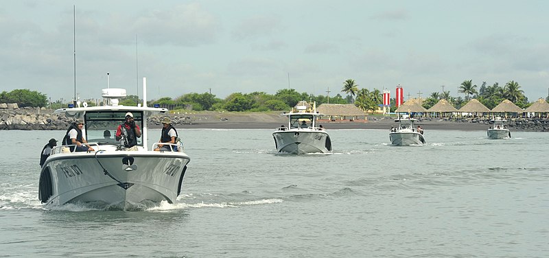 File:US Navy 100825-N-8546L-058 Boatswain's Mate 2nd Class Everett H. Lyons directs Guatemalan Navy maritime patrol boats into a column formation.jpg