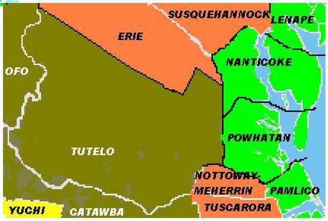 Estimated linguistic divisions c. AD 1565. Green is Algonquian, orange is Iroquoian, and olive is Siouan languages.