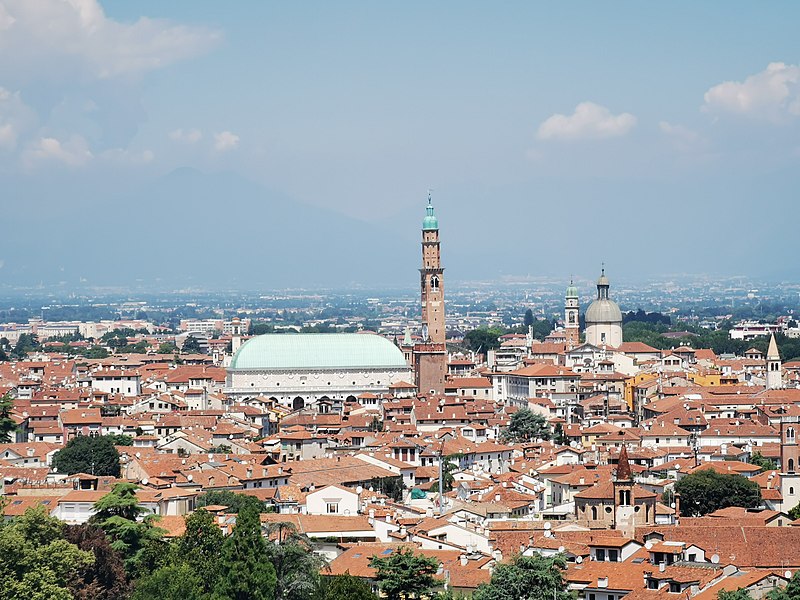 File:Vicenza veduta 12.jpg