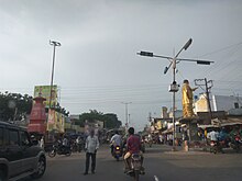 Photo showing a busy road in Vinukonda