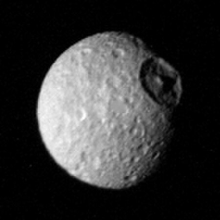 ไฟล์:Voyager_1_-_view_of_Saturn's_moon_Mimas.jpg