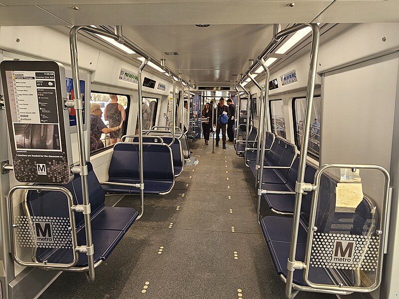 File:WMATA 8000 Series Mockup Interior.jpg