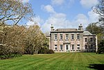 Trewithen House Western facade of Trewithen House (geograph 2352051).jpg