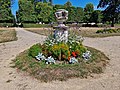 wikimedia_commons=File:Zabeltitz-Großenhain Barockgarten-Vase-Mitte 20220806 135718.jpg