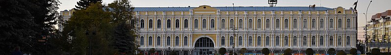 File:Здание Краеведческого музея в г. Ставрополе.jpg