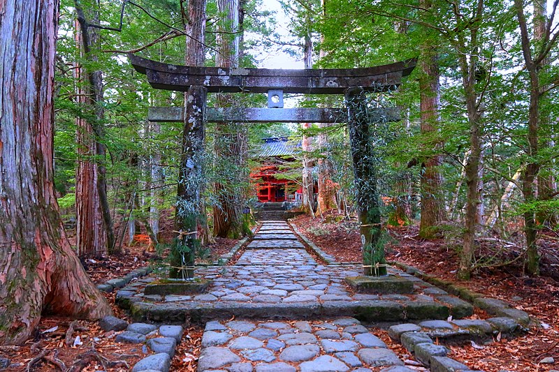 File:滝尾神社 - panoramio (2).jpg