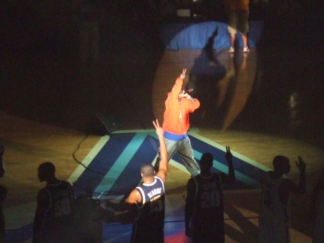Tony Yayo performing at Villanova Hoops Mania in 2005
