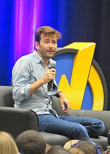 Tennant at the 2017 Wizard World Columbus Comic Con 2017 Wizard World Columbus - David Tennant 01 (35627949263).jpg