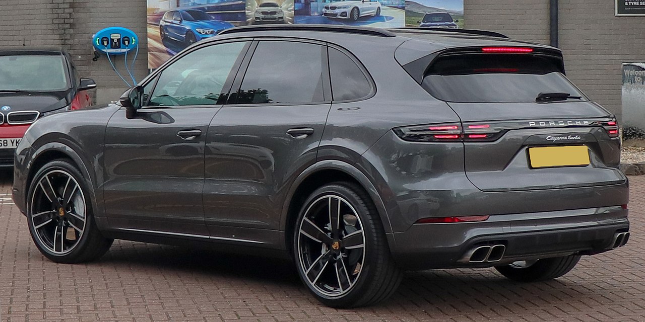 Image of 2019 Porsche Cayenne V8 Turbo Tiptronic 4.0 Rear