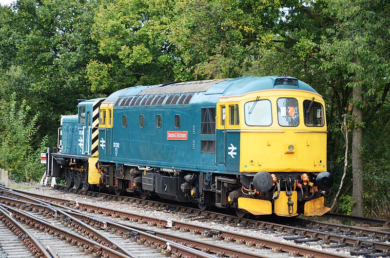 File:33202 'Dennis G. Robinson' Epping Ongar railway.jpg