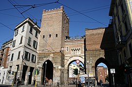 De middeleeuwse Porta Ticinese in Milaan