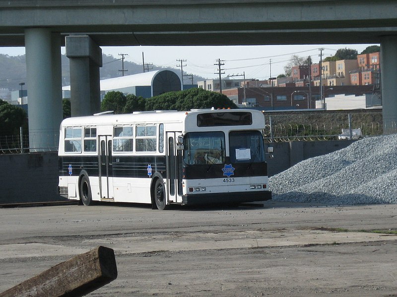 File:AFlyerD902CopBusInSanFranciscoParkedThere.jpg