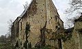 Façade latérale de l’ancien château de Lazenay.