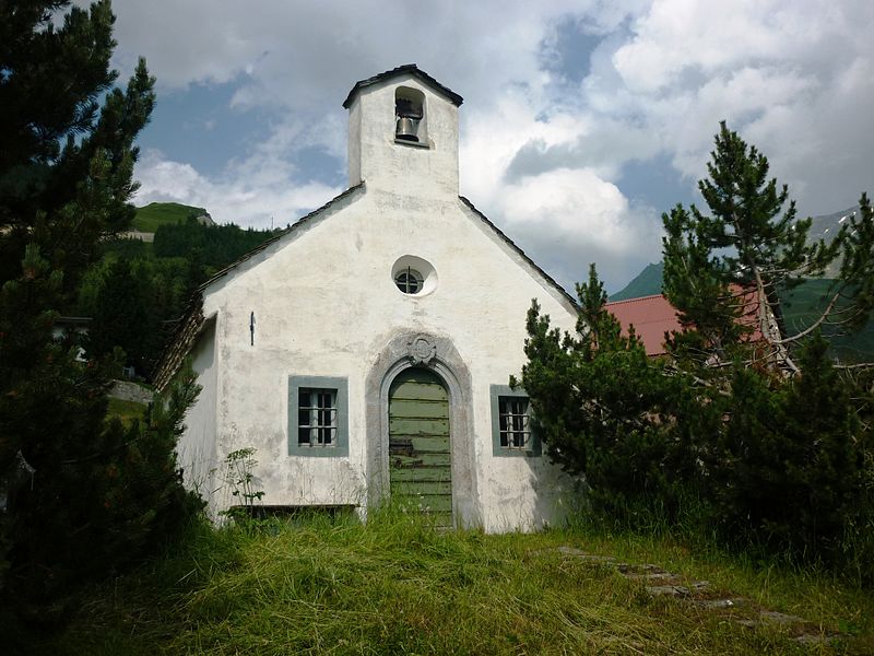 File:Andermatt St Wendelin.JPG