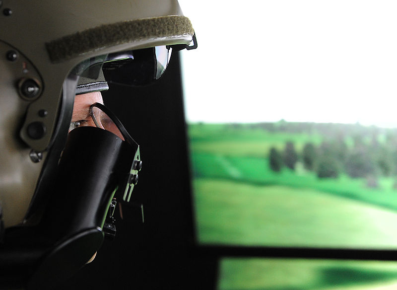 File:Apache Pilot Training on Simulator MOD 45154745.jpg