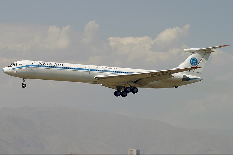 File:Aria Air Ilyushin Il-62M Sharifi-3.jpg