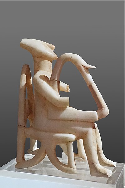 File:Art des Cyclades (musée national d'archéologie, Athènes) (30146370354).jpg