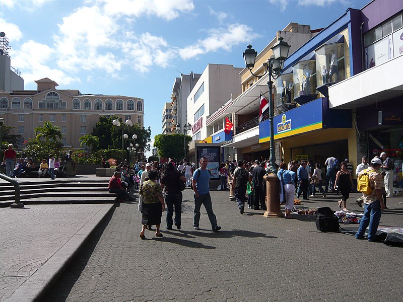 File:Avenida Central.jpg