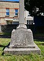 The 20th-century war memorial in St Mary Cray. [976]