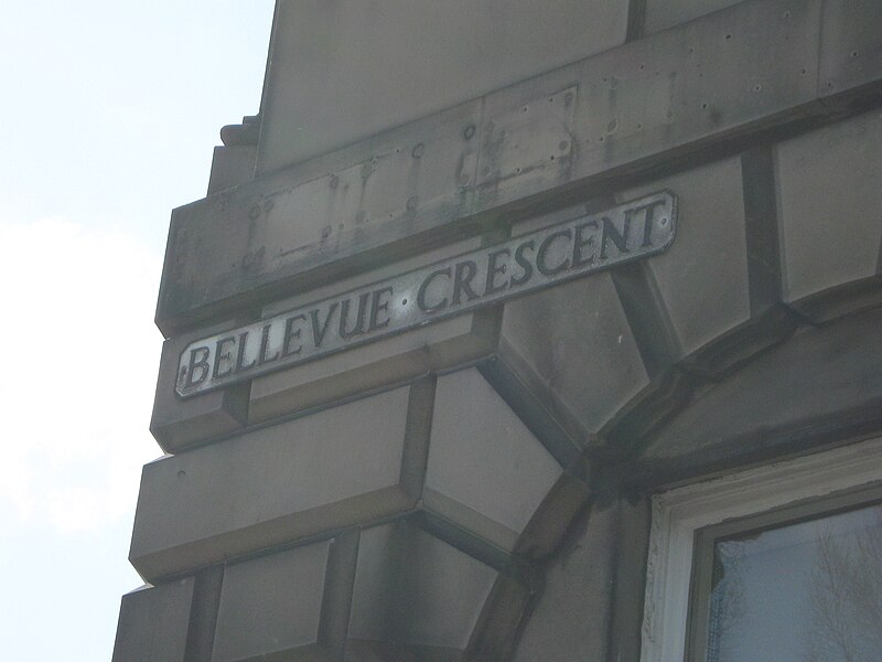 File:Bellevue Crescent, Edinburgh 001.jpg