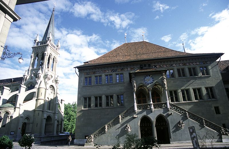 File:Bern Ratshaus St Peter und Paul.jpg