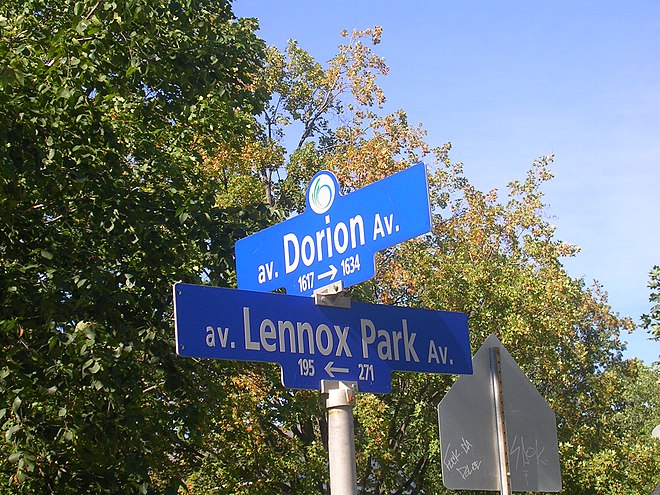 Street signs in Ottawa are bilingual, like the ones shown here. Bilingual street signs, Ottawa.jpeg