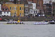 Boat Race 2012 In Hammersmith 2 (7055117285).jpg