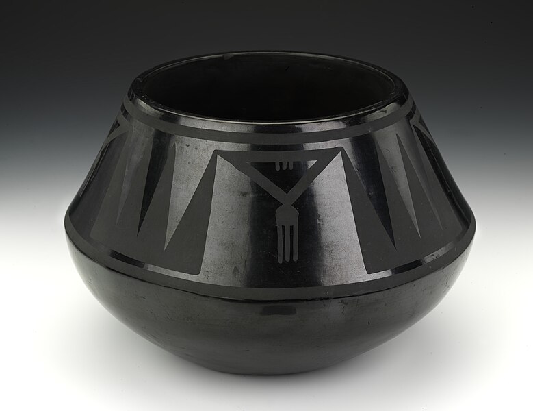 File:Bowl-saam 1966.27.18.jpg