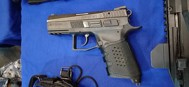 File:CZ-75 P-07 Pistol at ADAS 2018.jpg