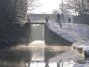 Canal Lock near Moston - geograph.org.uk - 158557.jpg