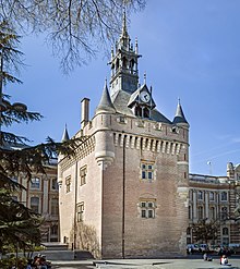 Former tower of the city archives and meeting place of the capitouls, 1525-1530 Capitole Toulouse - Le donjon.jpg