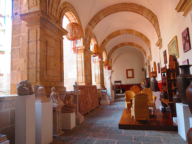 File:Casa de las artesanías de Michoacán 29.jpg