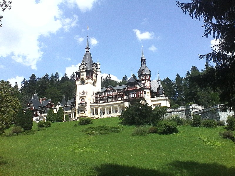 File:Castelul Peles a3.jpg