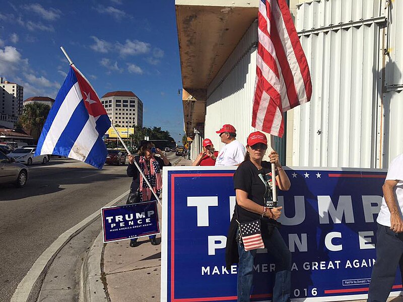 File:Cubans for Trump at inauguration 16114898.jpg