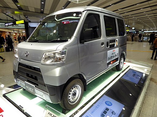 Daihatsu HIJET CARGO Deluxe"SA III"2WD (EBD-S321V-ZQDF) front