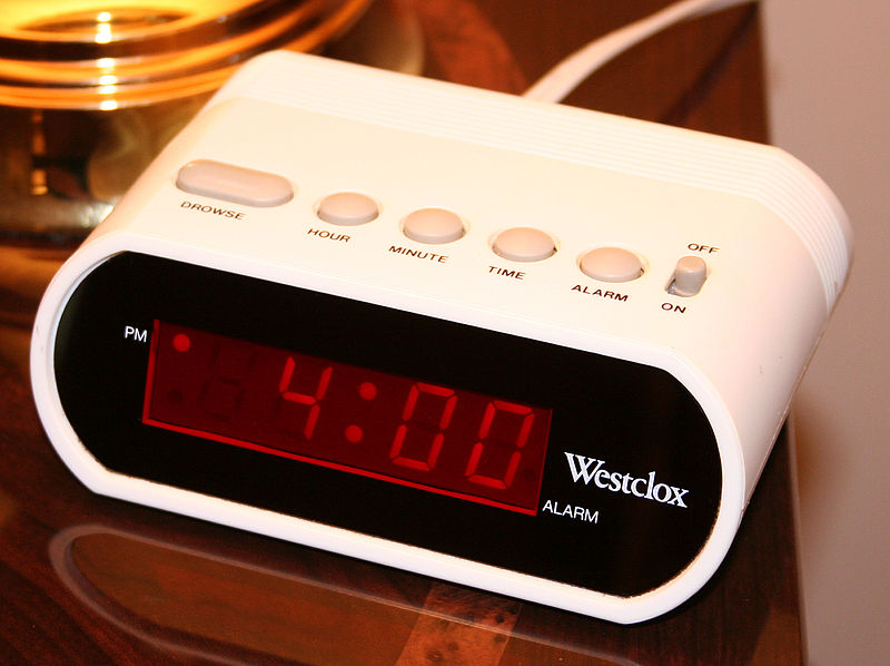 Digital Clock Wikipedia, How To Set The Time On A Westclox Alarm Clock