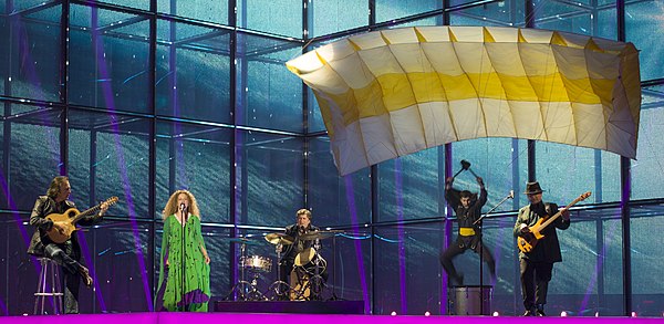 The Shin and Mariko at the second semi-final dress rehearsal