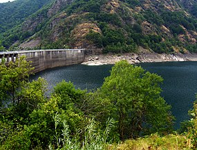 The Piastra Dam and Lago della Piastra Entracque Diga piastra.jpg