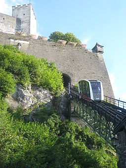 Car approaching the upper station Festungsbahn Salzburg 2011.JPG