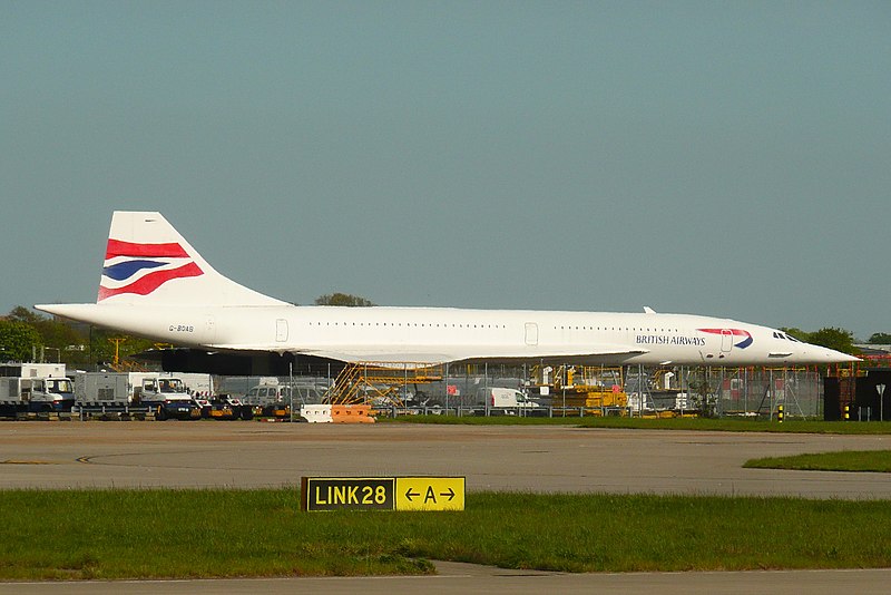 File:G-BOAB 04052016 LHR (26241298463).jpg