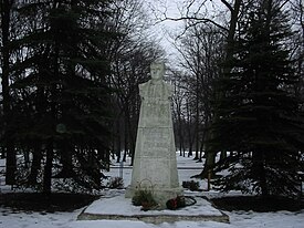 Guryevsk Guryev monument.jpg