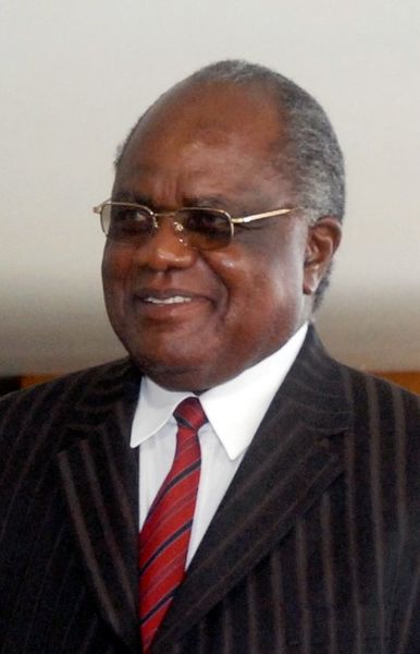 File:Hifikepunye Pohamba.jpg