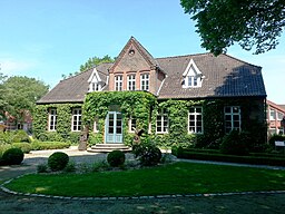 Himmelpforten (Stade), Villa von Issendorff, von Süden (2)