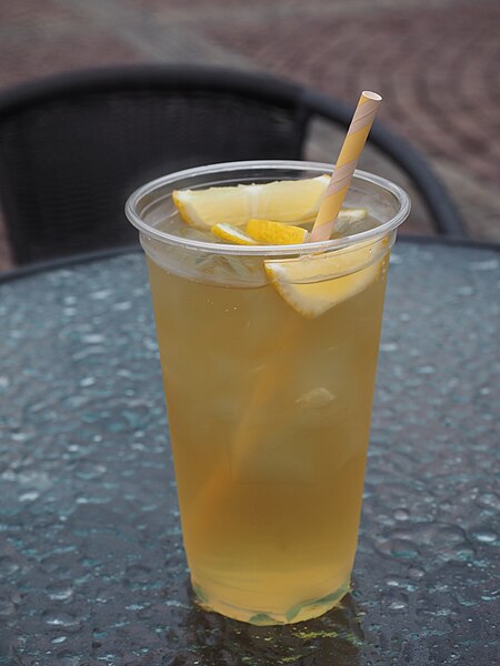 File:Iced tea at the Senate Square.jpg