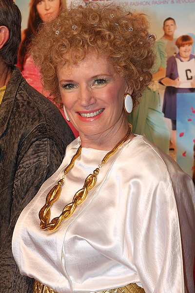 File:Jane Turner (Kath Day Knight) at Kath & Kimderella movie premiere.jpg