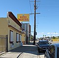 Thumbnail for File:King Motel Slauson.jpg